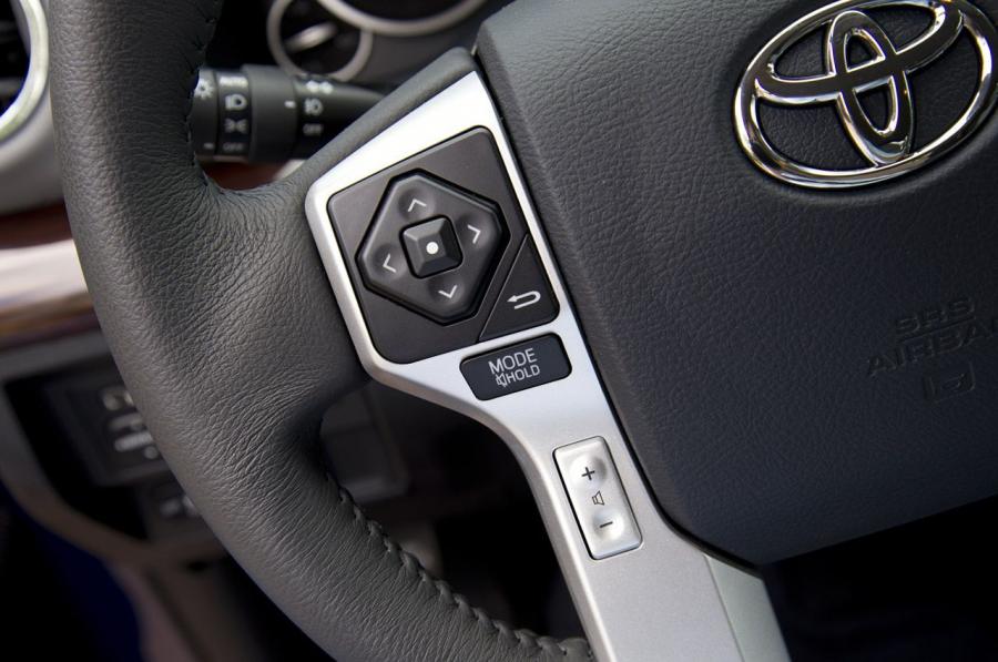  Toyota Tundra 2014 года  (фото 14 из 54)